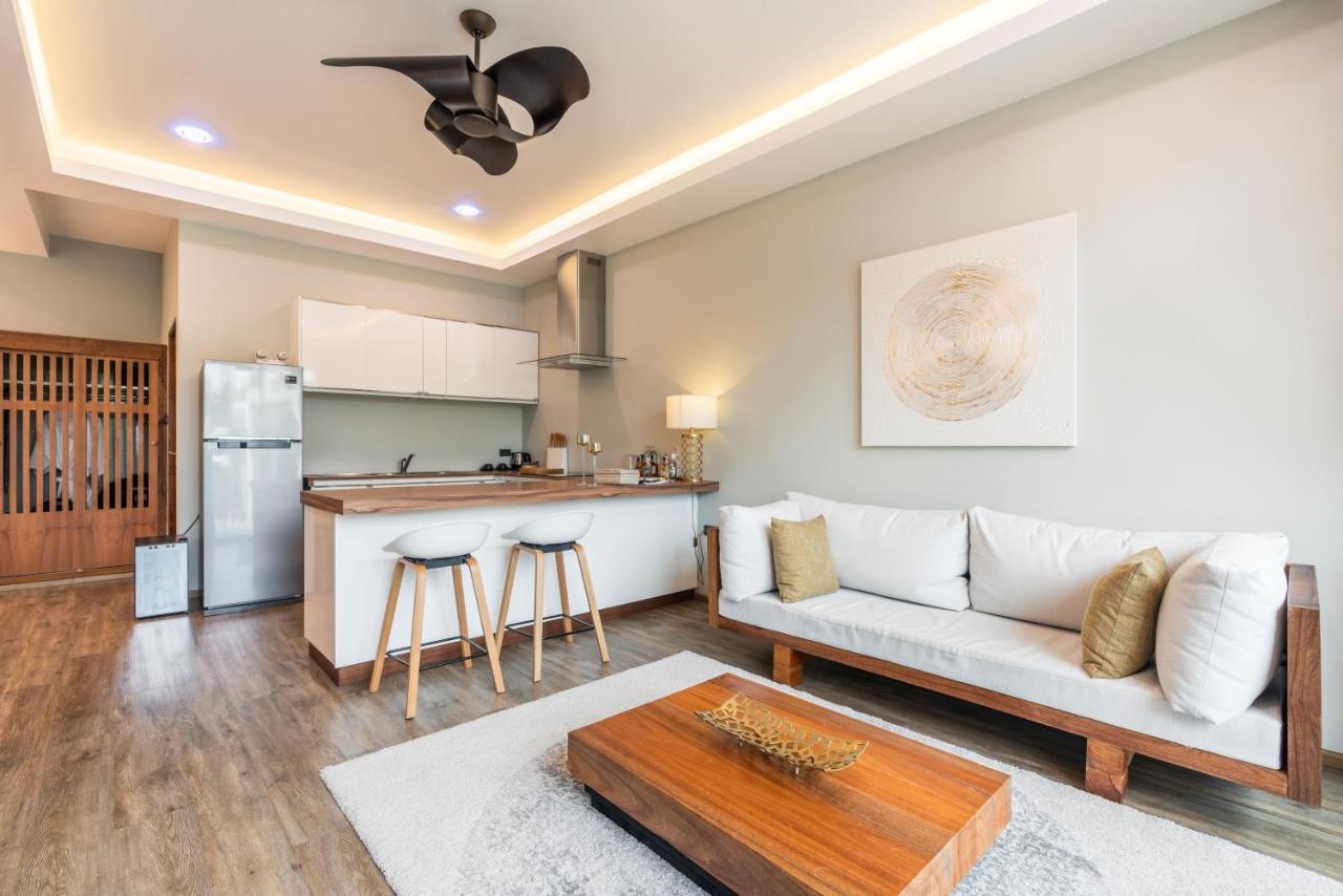 Zee Luxury Boutique Hotel Hinkong Екстериор снимка